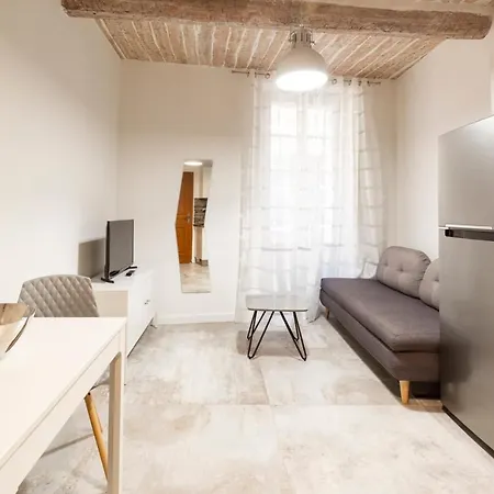 Apartment Safranier Emy 101 *